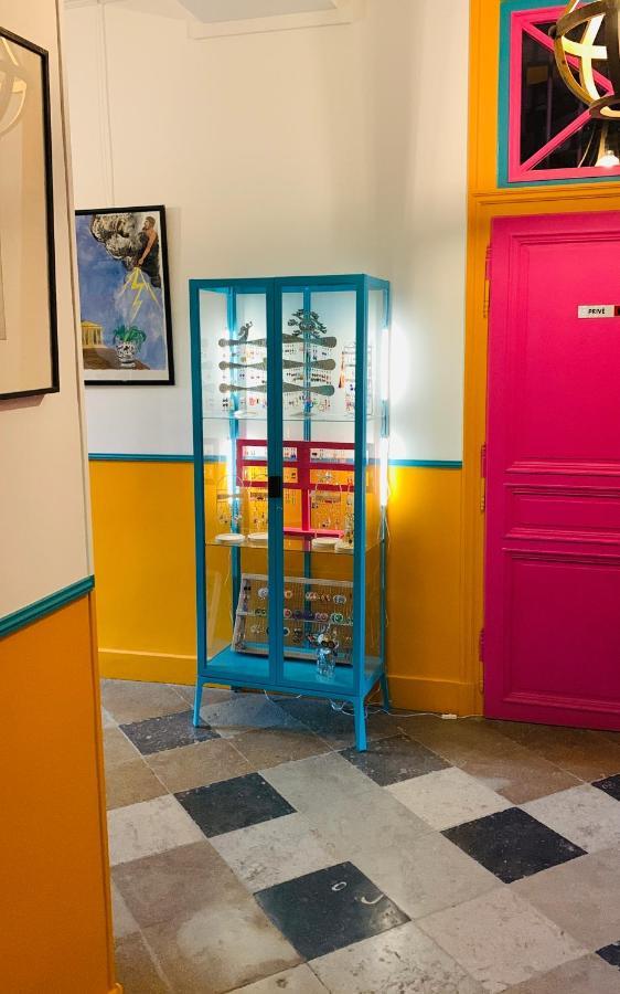 Aux Couleurs De Commarin Chambres D'Hotes Exteriör bild